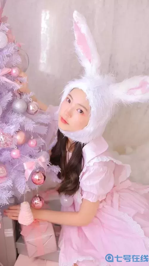 嫩白BBwBBwBBWBBw：探尋青春的絢爛與迷惘